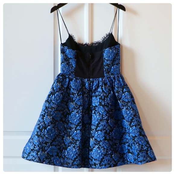 ALICE + OLIVIA Kendra Floral Mini Dress - Picture 14 of 15